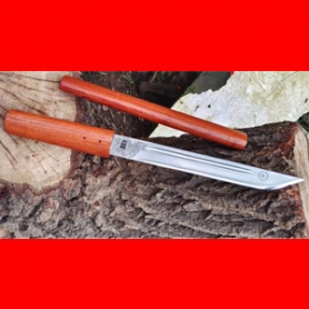 ���������������Ƿ�����֦С����