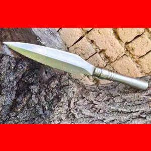 �𳵵��ɶʹ�һ�徫��ǹͷ